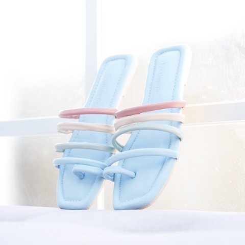 Deliwafa  - [Sandal Wanita] Desya Sandal