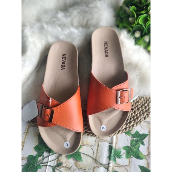 Sandal flet nevad terbaru/  puyuh gesper