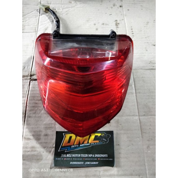 lampu belakang Honda CB 150 R old lampu stop cb 150 R old