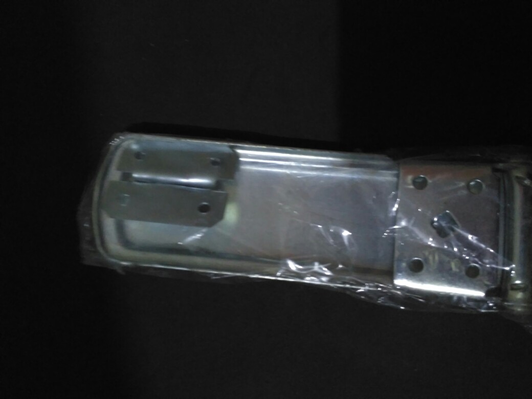 Overval Tempat Gembok Ukuran 6 Inch