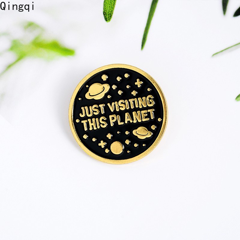 Bros Pin Enamel Desain Planet Luar Angkasa Untuk Hadiah