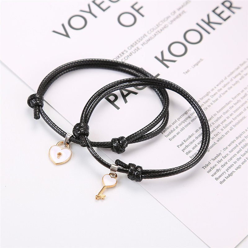 2pcs Gelang Tali Persahabatan Anyaman Krisan Bunga Matahari Fashion Wanita Korea Pria Adjustable Couple Bracelet Daisy Bracelet Hitam-2pcs -White