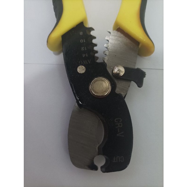 Tang Potong dan kupas kabel serbaguna / Tang Potong kabel Mulfitfungsi berkualitas