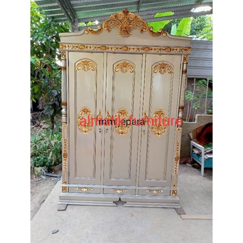 Lemari cinta pintu 3 cat Duco putih
