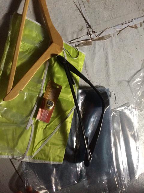 Hanger Jas Jepit / Gantungan Jas Besar