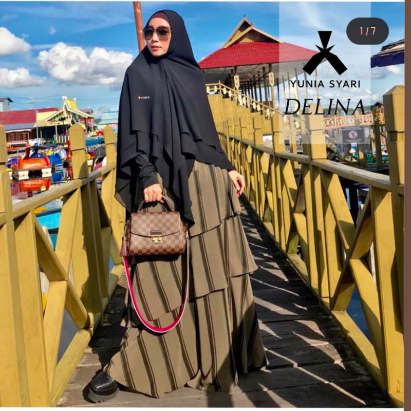 PRELOVED YUNIA SYAR'I