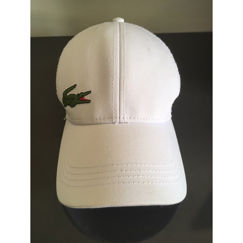 topi Lacoste