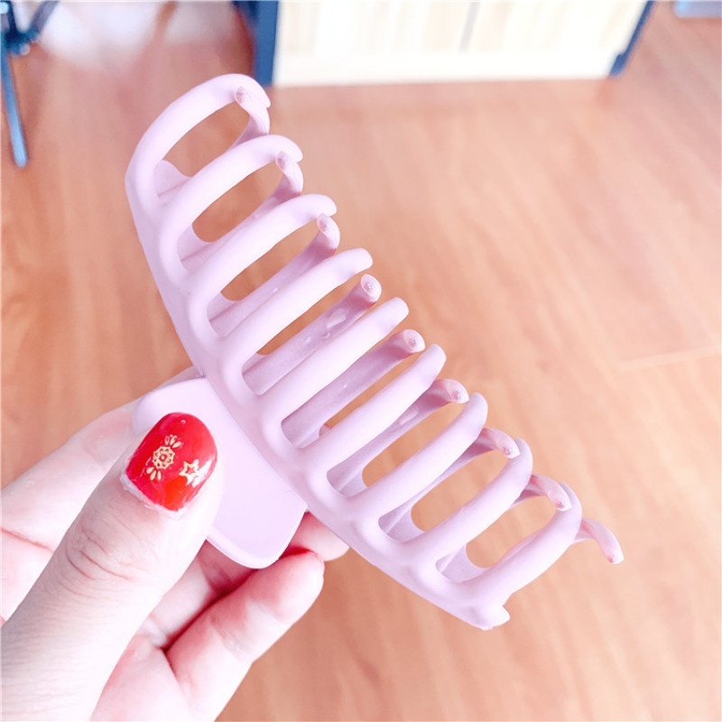 Women Simple Retro Matte Plastic Hair Claw Clip Barrette Headwear