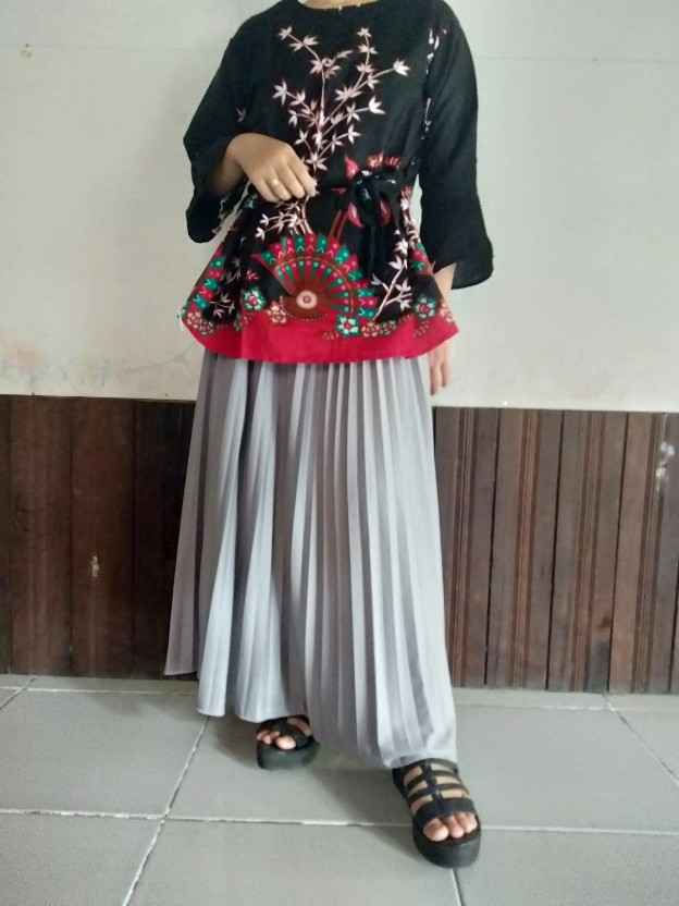 Batik Dolby Dolbi Dobby Doby Tenun Sutra Tulis Katun Atbm Baron Atasan Batik Wanita Sogan Srg308