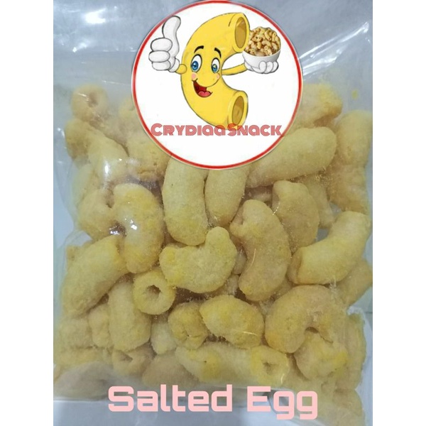 

Makaroni gandum goreng jumbo rasa salted egg/telur asin