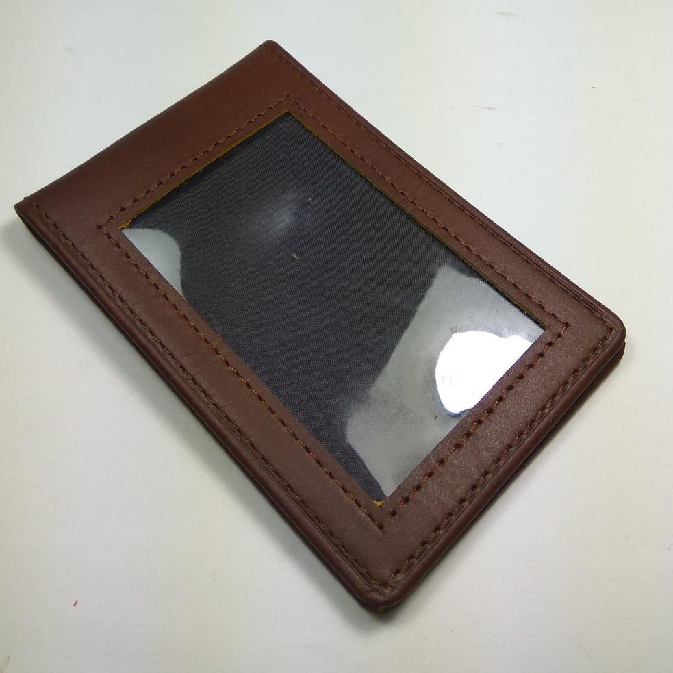 

Dompet ID card holder kulit asli warna coklat model selip saku magnet (ART. 1771)