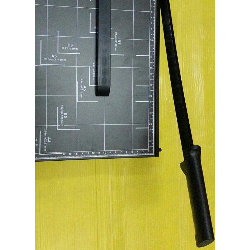 

☑ PAPER CUTTER / ALAT PEMOTONG KERTAS A4 ORIGIN A4R ➷