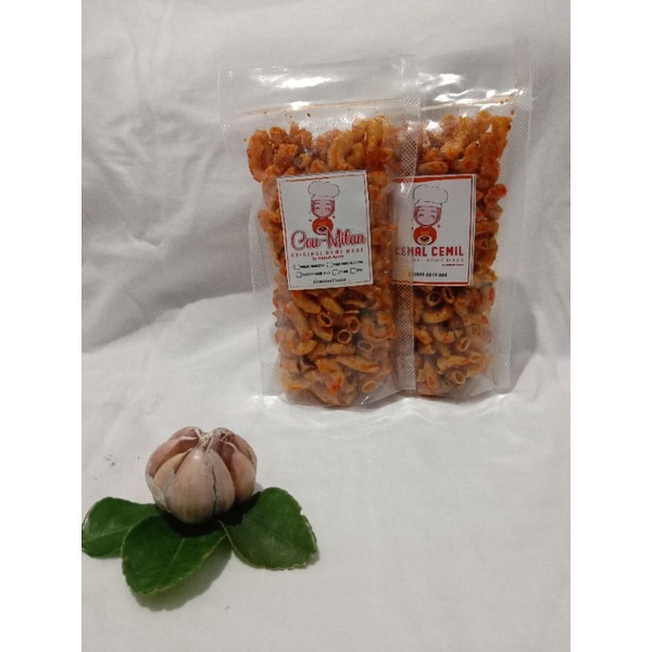 

Makaroni pedas manis daun jeruk (70g)