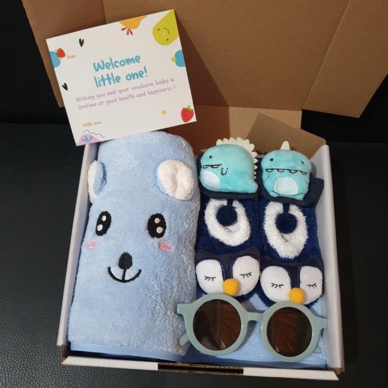 Hampers Bayi | Kado Bayi | Hampers baby boy | Hampers Baby Girl | Kado Lahiran | Baju Bayi | Handuk Bayi-FLO HK KK-Biru