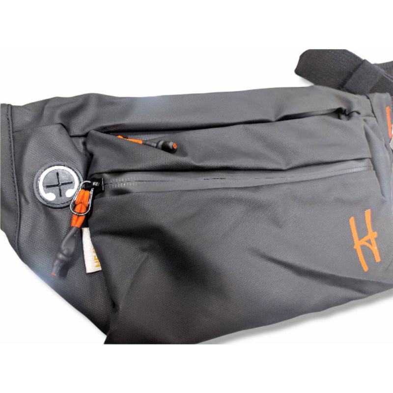 TAS SELEMPANG PRIA HEAVY.BAG. WAIST BAG HEAVY( WATERPROOF) anti air