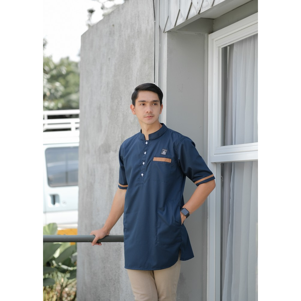 Baju Koko Kurta Modern Fit / Kurta Kasual Muslim - Soleh Abu Bakar Navy