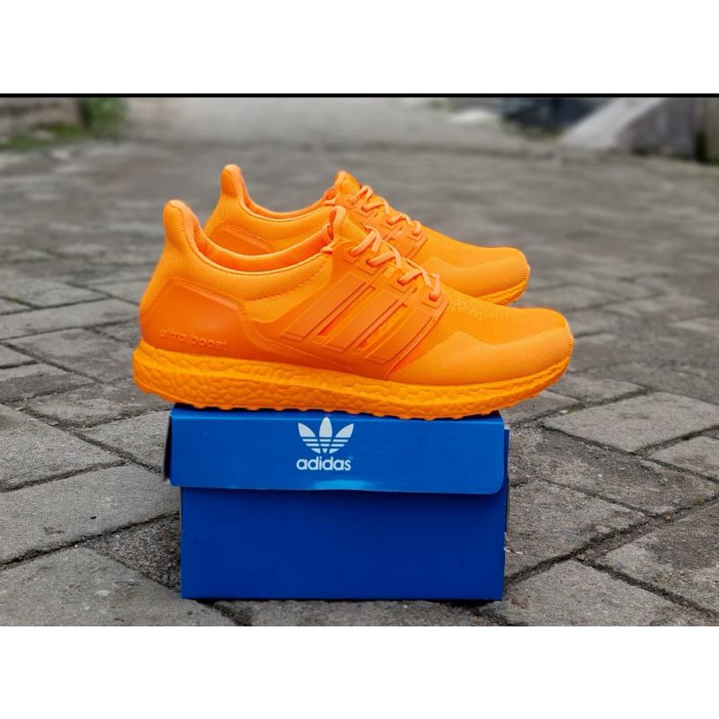 SEPATU SENAM /SEPATU AEROBIK RUNNING JOGGING ULTRA BOOST-2