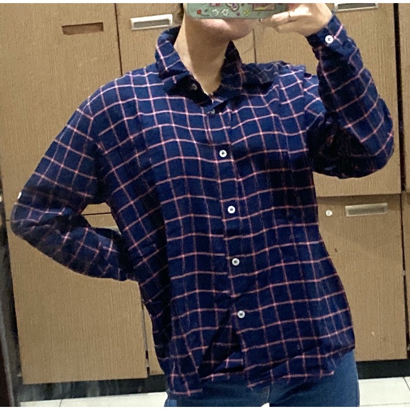 [PRELOVED] Flanel Shirt || Kemeja Flanel wanita Grid Ungu Pink All Size