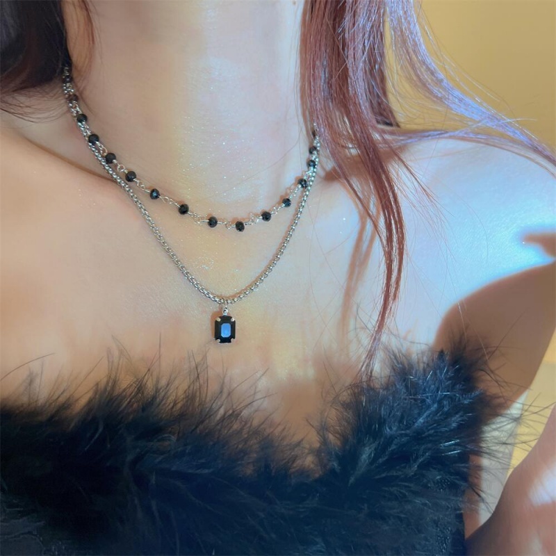 Kalung Rantai Klavikula Model Lapis Ganda Aksen Manik-Manik Warna Hitam Gaya Korea Untuk Aksesoris