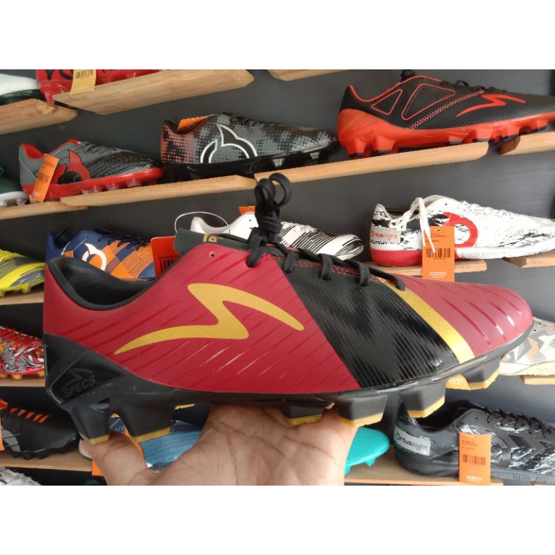 SEPATU SPECS SLAZ PRO FG