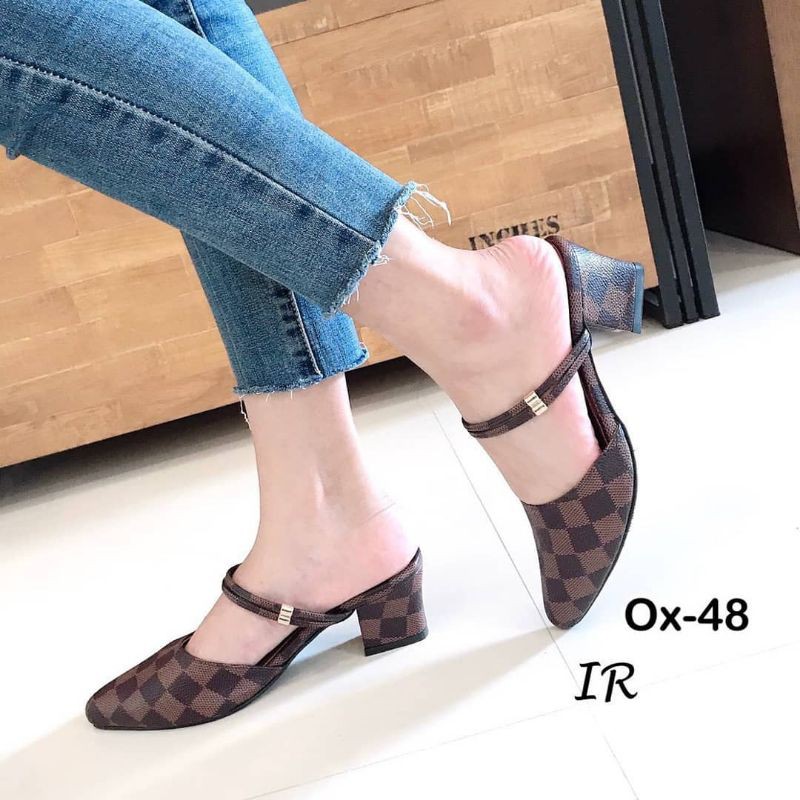 sandal heels hak tahu wanita kotak kotak