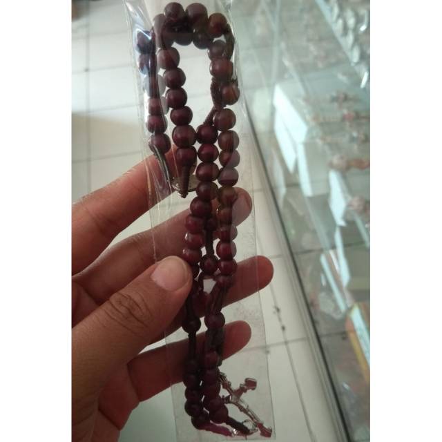 KALUNG ROSARIO BAHAN KAYU SALIB STAINLESS DAN KAYU - BENDA ROHANI KATOLIK - SOUVENIR MURAH