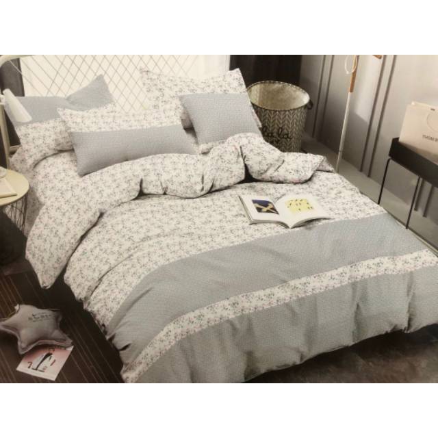 White Grey Flower.  Sprei Cherry. King size. T.30cm. Katun Jepang. Halus lembut