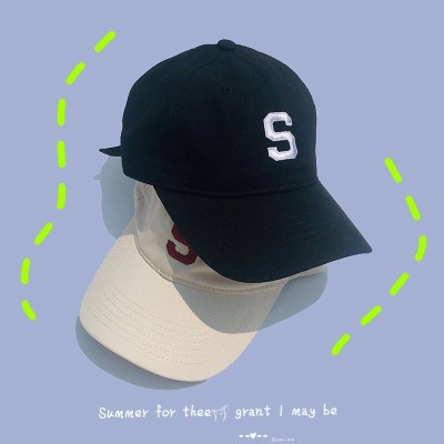 Topi Baseball Bahan Katun Motif Bordir Huruf S Gaya Korea Untuk Pria / Wanita