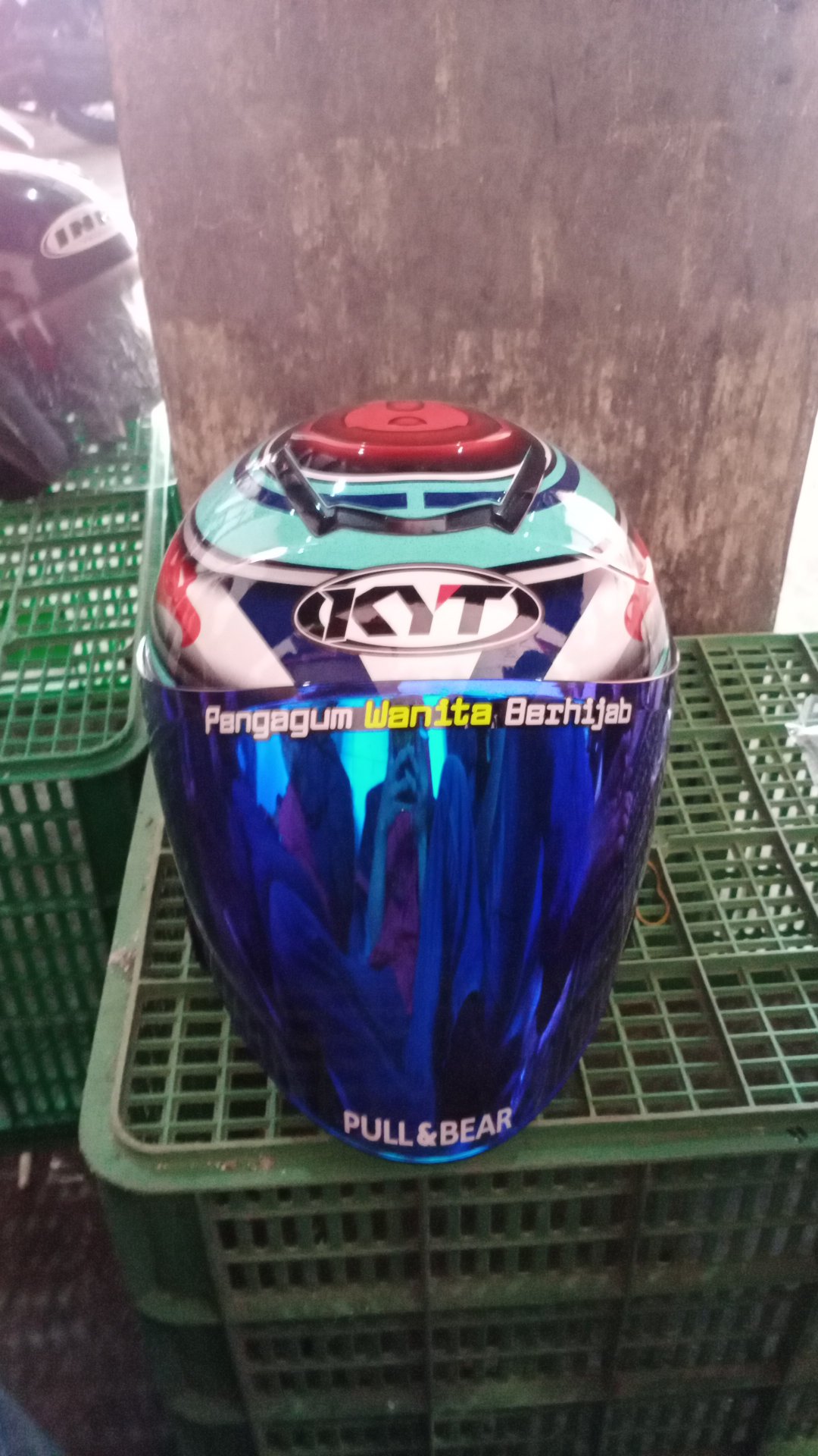 Stiker Visor Helm Pengagum Wanita Berhijab
