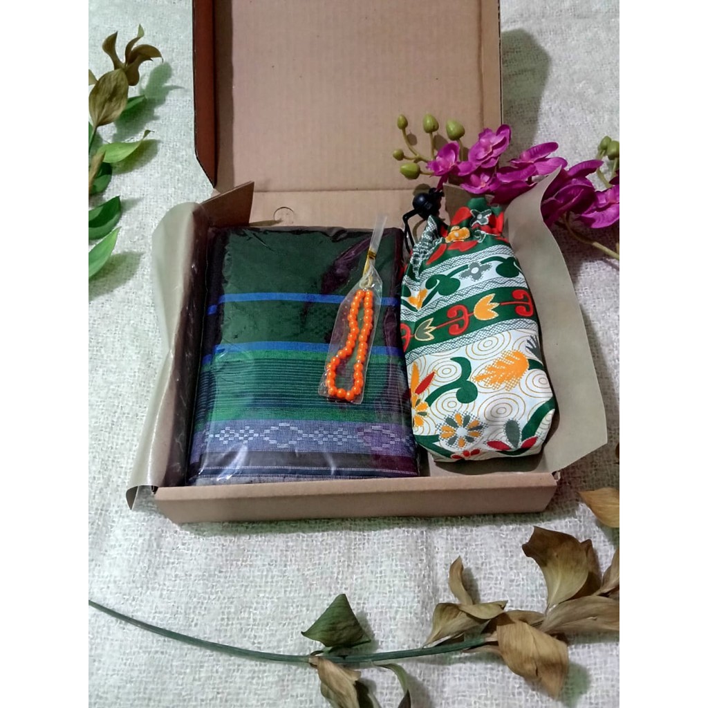 

GIFT BOX / HAMPERS COWO
