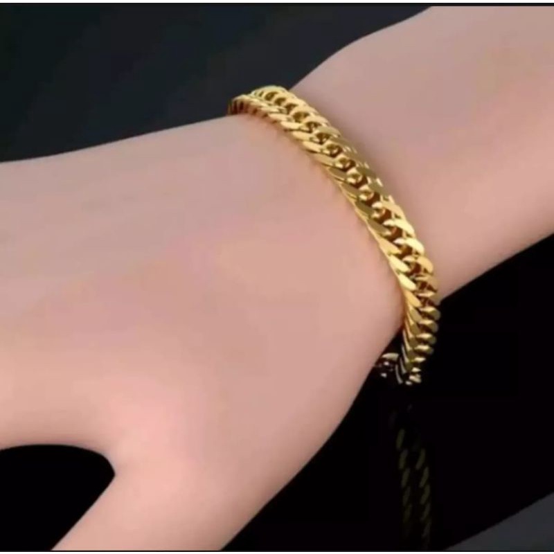 Gelang Rantai Gold 19CM Titanium Terlaris Anti karat Tidak luntur Gelang Rantai Gold Pria dan Wanita