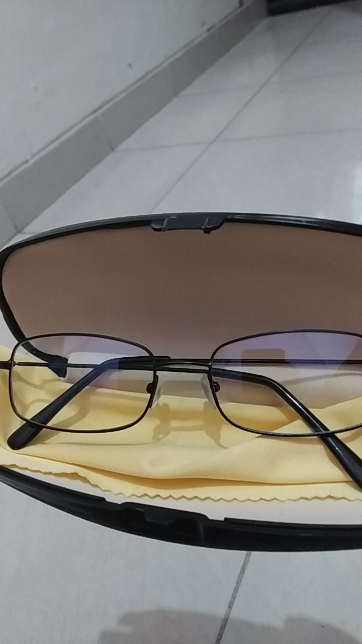 Kacamata Antiradiasi Besi Kotak Kecil (free Box+lap)