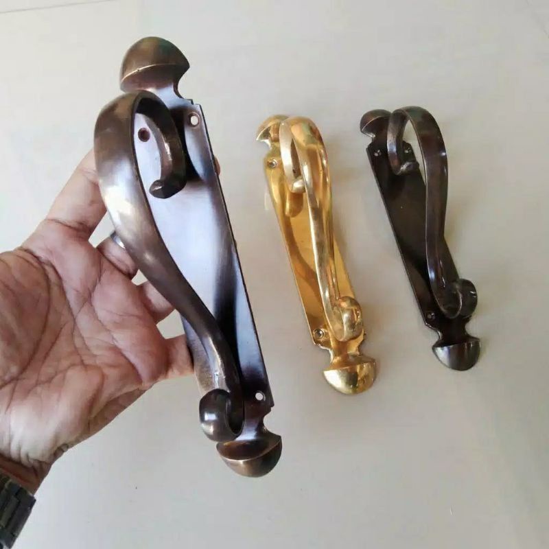 Handle Pintu / Gagang Lemari Pintu Rumah Pagar Kuningan Antik Motif Cumi 19cm