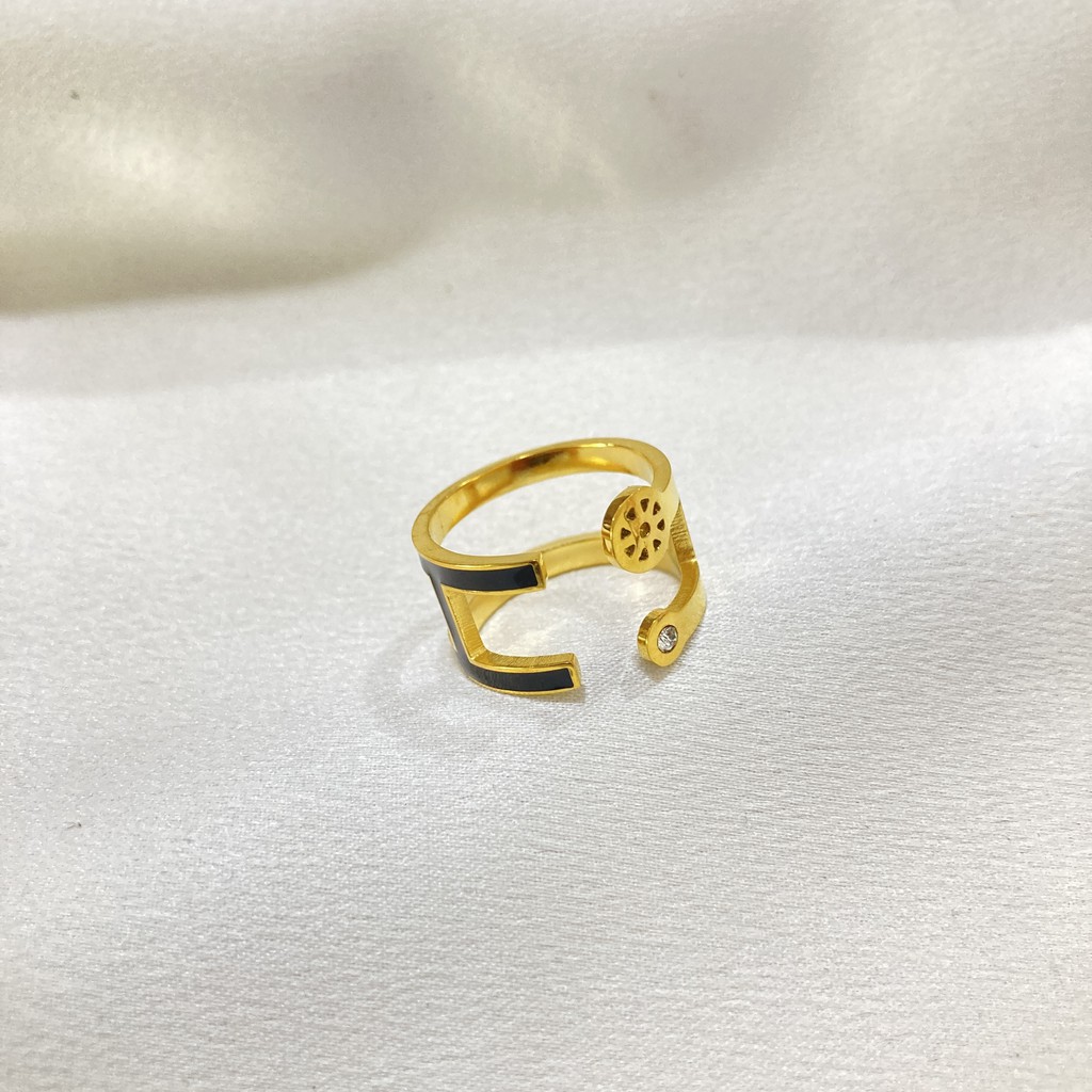 Cincin  Titanium Perhiasan wanita Anti Karat