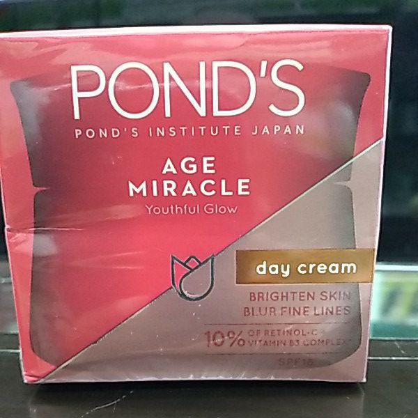 Ponds age miracle day cream 50g