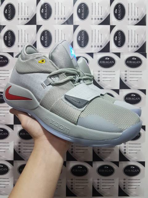 Nike PG 2.5 x Playstation &quot;Wolf Grey&quot;