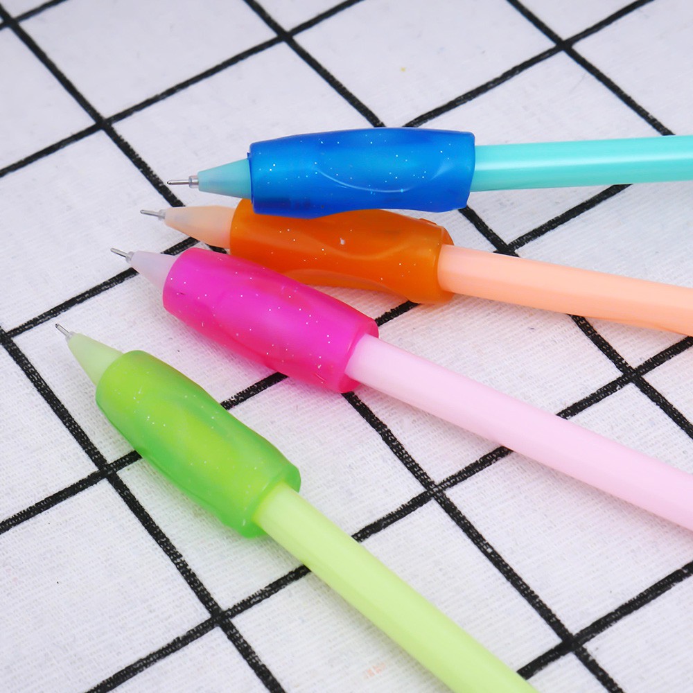 

INDORETAIL | 4 pcs Belajar Mitra Anak Mahasiswa Alat Tulis Pemegang Pena Pensil Memegang Berlatih
