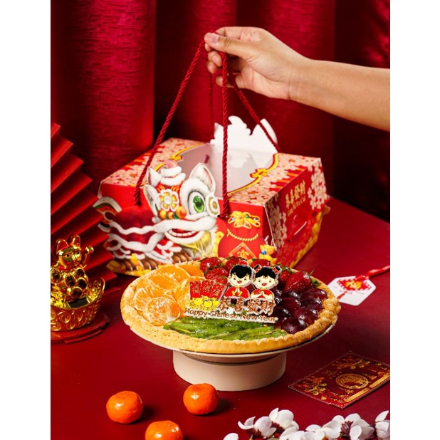 

Tart susu buah full hampers Imlek sincia + box card