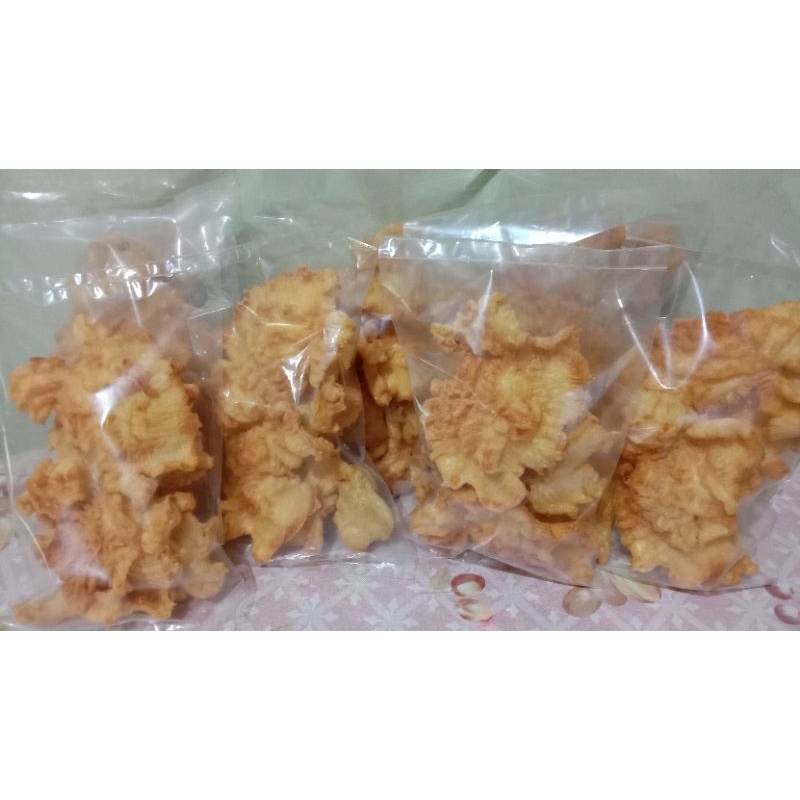 

perut ikan / yi piau