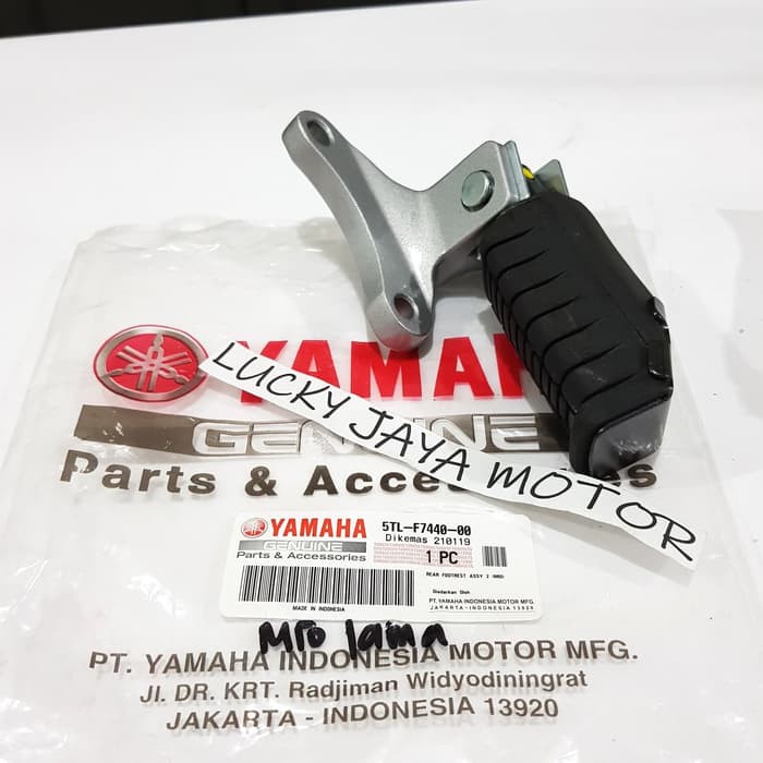 DUDUKAN STEP FOOTSTEP BELAKANG MIO LAMA KANAN ORIGINAL 5TL-F7440-00