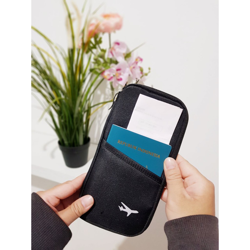 Passport Travelling Organizer Cover / Tas Passport
