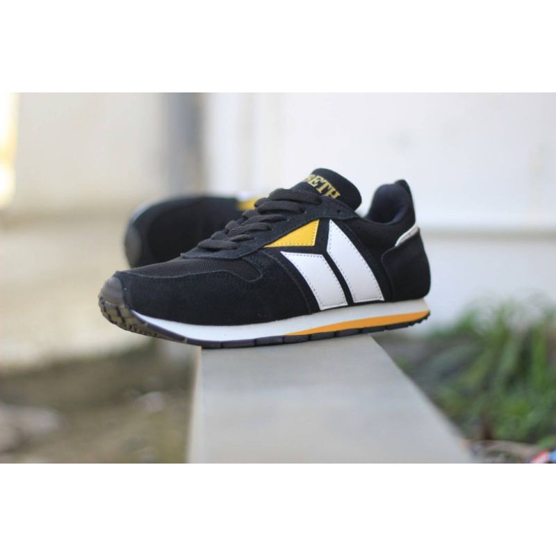 SEPATU OLAHRAGA PRIA/WANITA MACBETH TERBARU