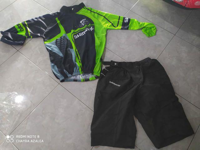 Celana Sepeda Padding Polos Tidak Ketat Pading 2 Layer MTB