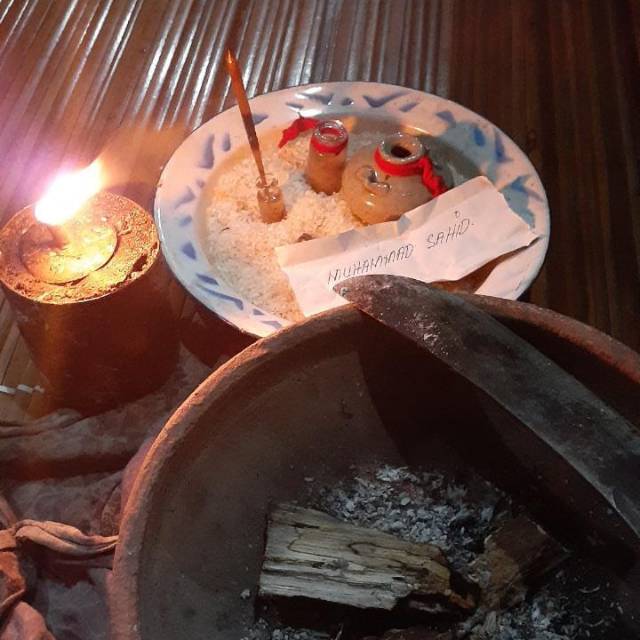 

Minyak bintang kalimantan borneo