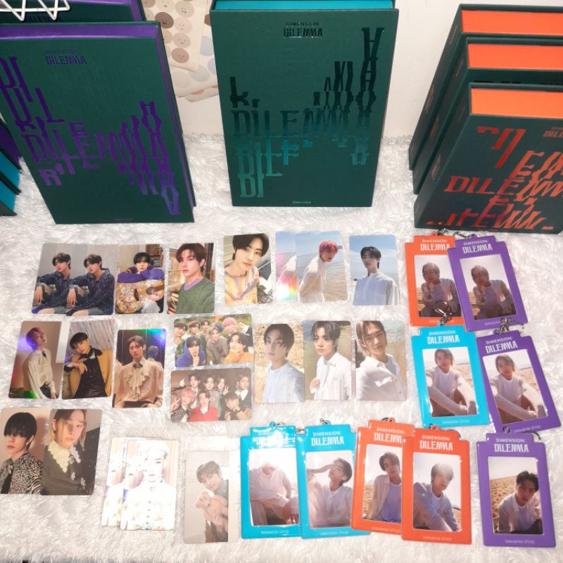 PHOTOCARD ENHYPEN OFFICIAL DILEMMA DIMENSION PC BORDER CARNIVAL  DAN PC BORDER DAY ONE