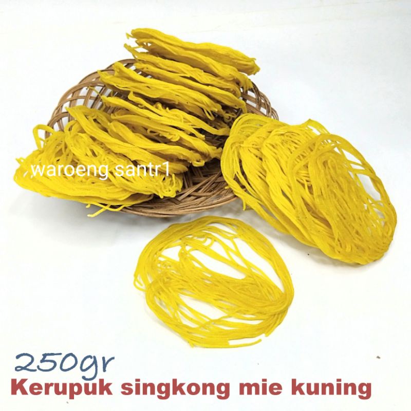 

Kerupuk krupuk singkong mie kuning mentah renyah siap goreng