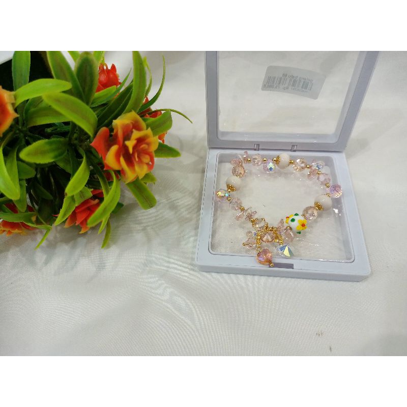 Gelang Titanium Batu Kristal