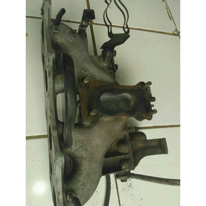 manipold mazda 626 capella