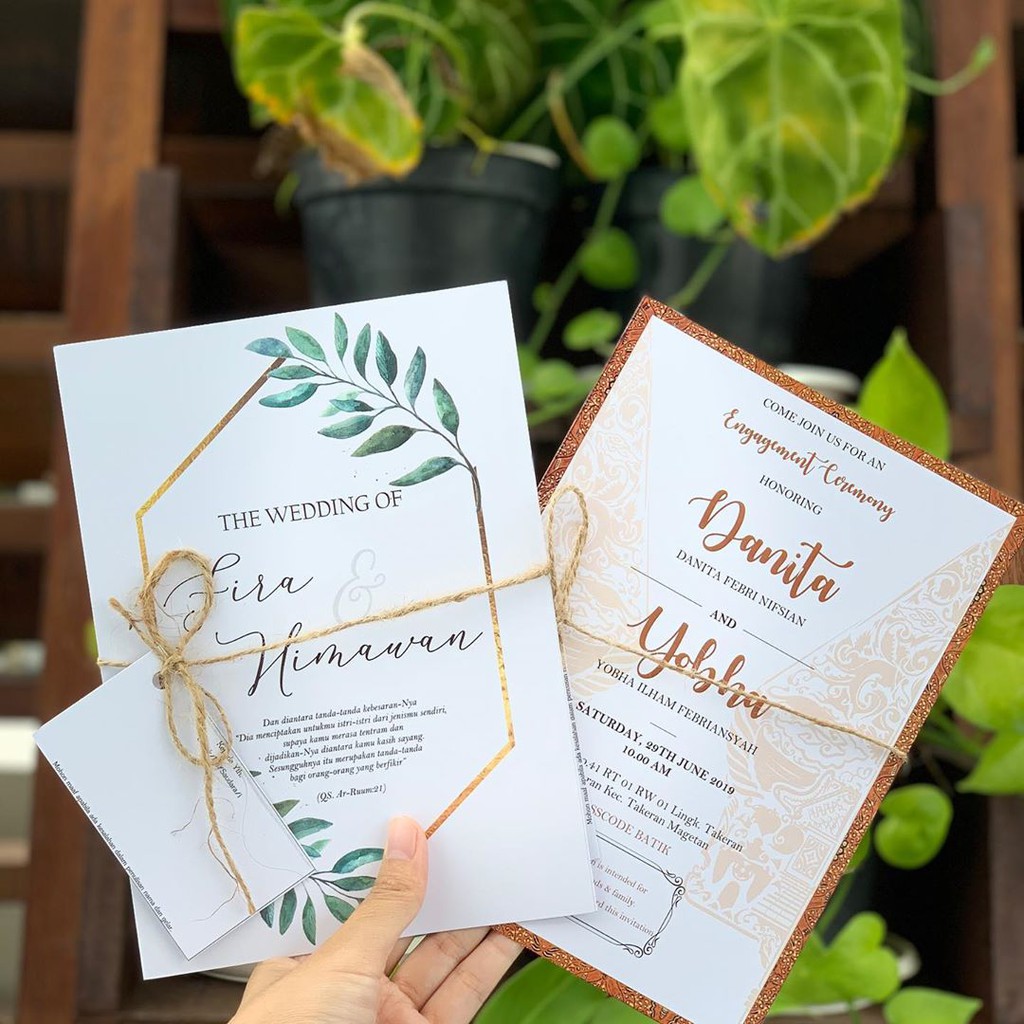 custom undangan satuan ekonomis (minimal order 6 pcs, harga grosir >10 pcs)