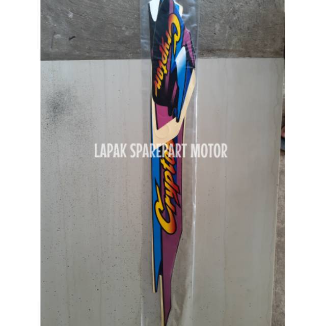 Striping lis bodi Yamaha crypton